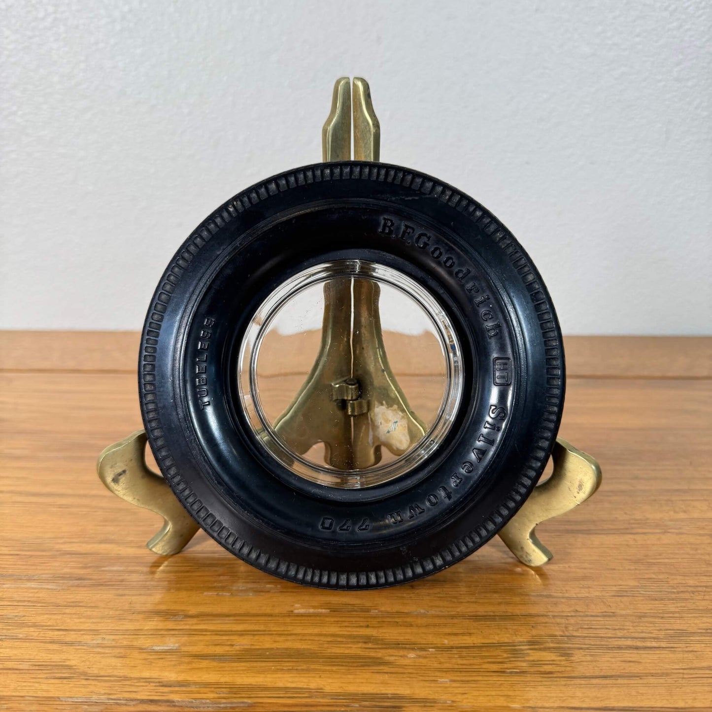 #2041【1960年代】ビンテージ B.F. Goodrich（ビーエフ・グッドリッチ） タイヤ灰皿 / アメリカ