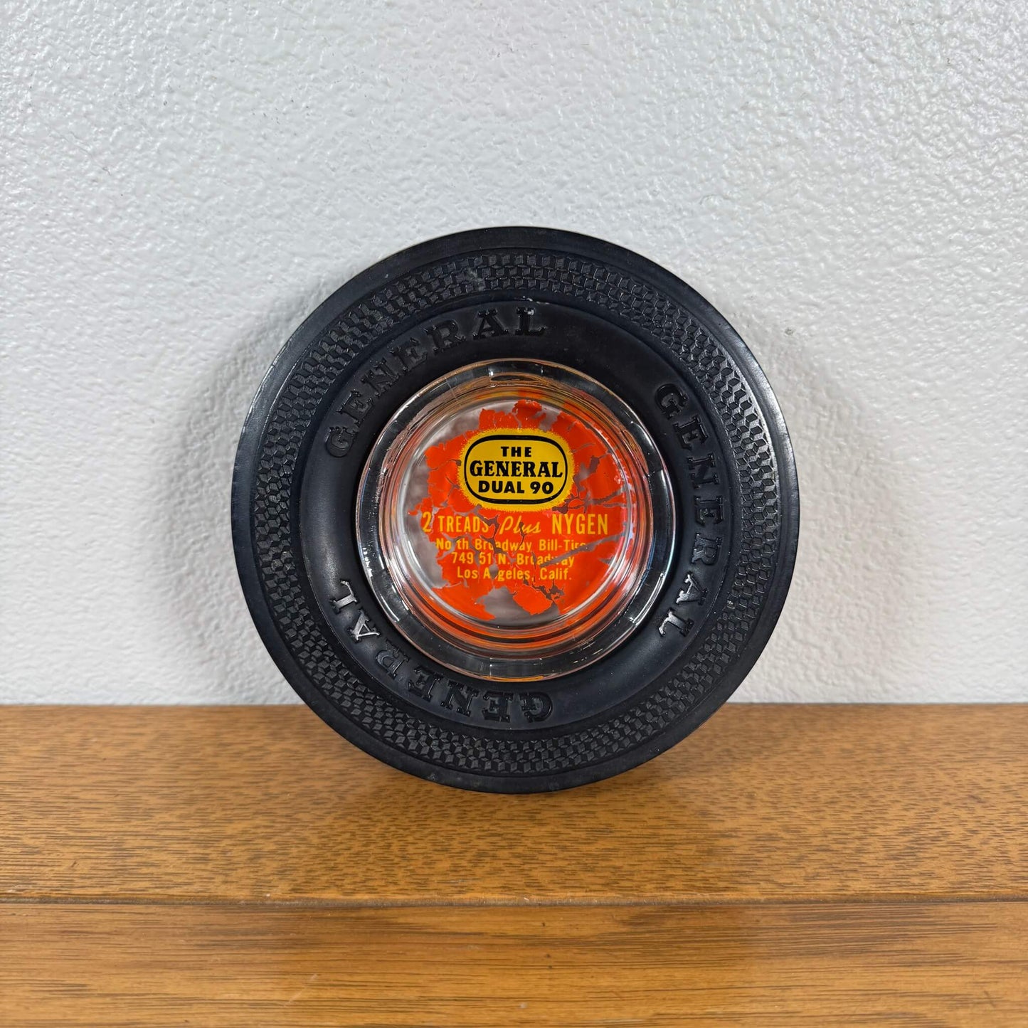 #1656【1950-60年代】ビンテージ GENERAL TIRE タイヤ型 アッシュトレイ / 灰皿 アメリカ