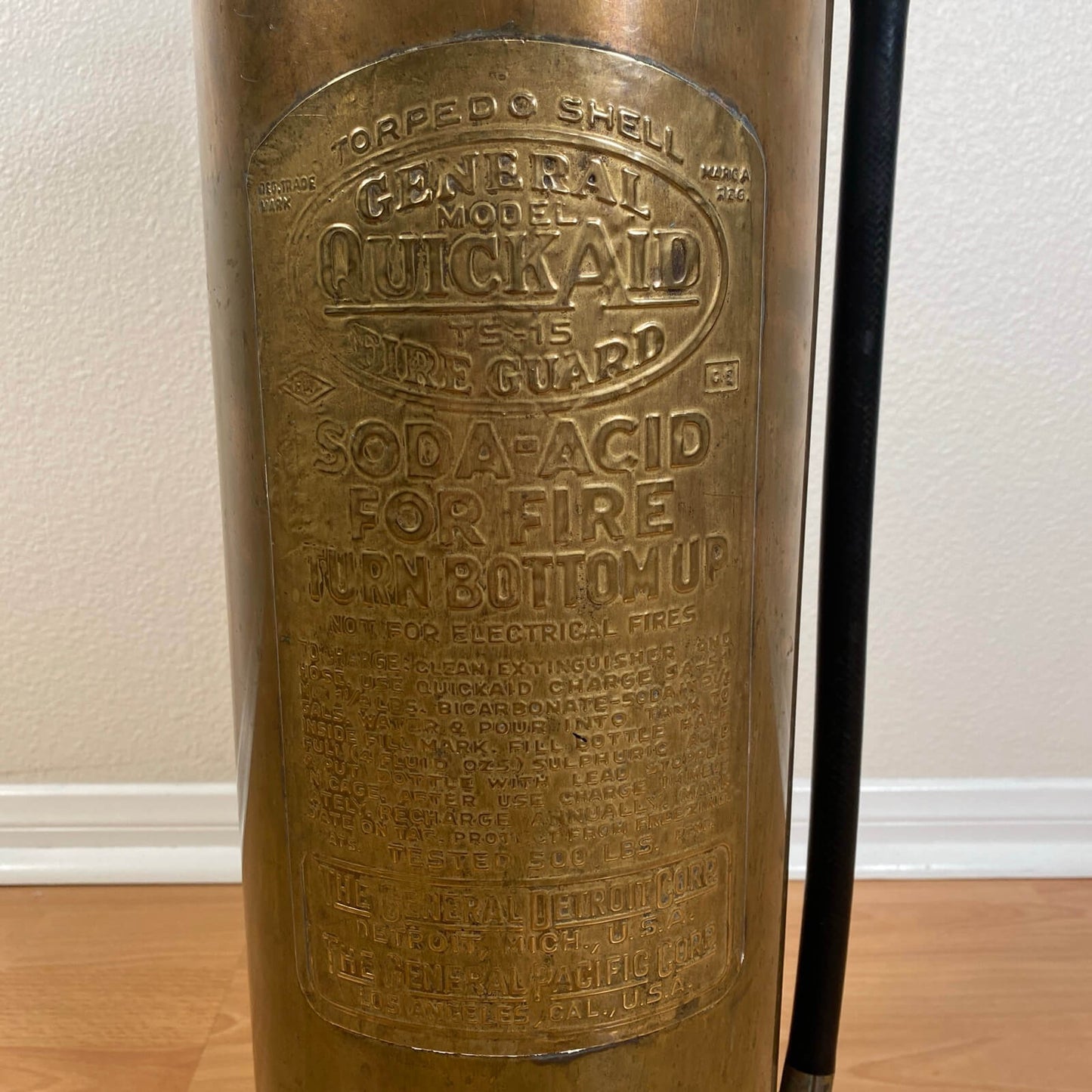 #500 【1940年代】アメリカ ビンテージ 消火器 インテリア ディスプレイ