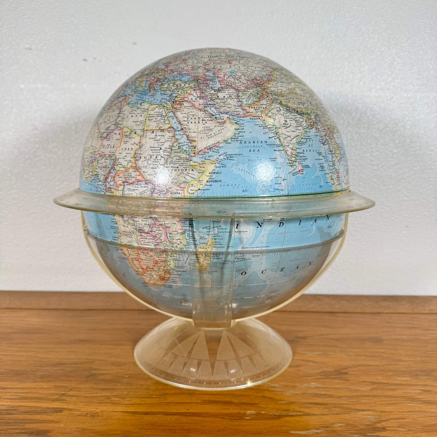 #1545【1961年】ビンテージ National Geographic 地球儀 ディスプレイ アメリカ