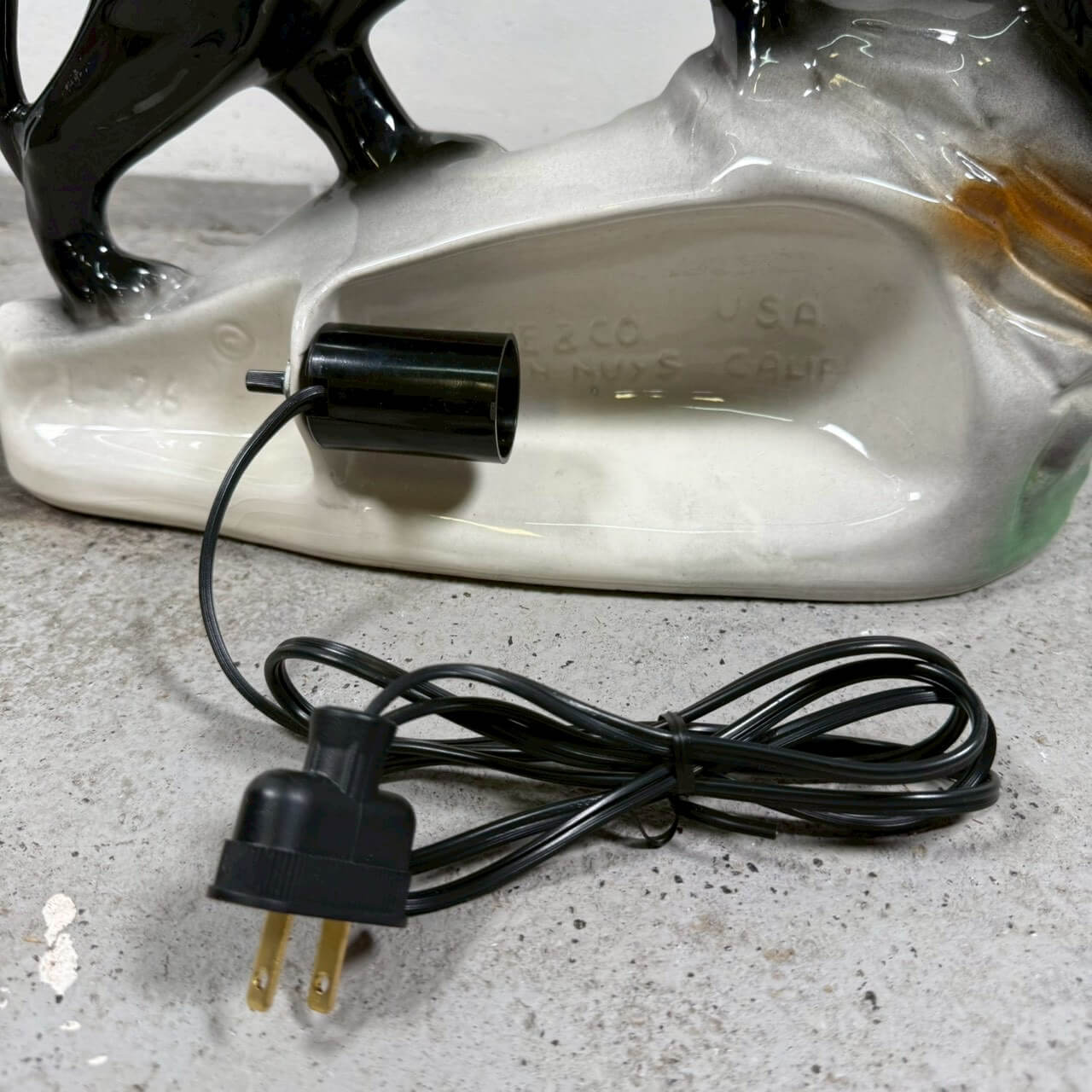 #2270【1950-60年代】ビンテージ ブラックパンサー オブジェ セラミック ライト付き ミッドセンチュリー アメリカ