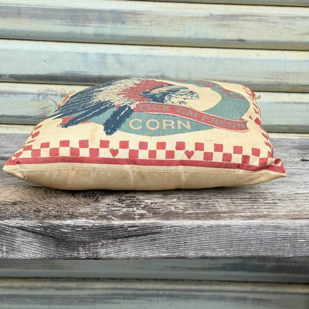 【ビンテージ】クッション アメリカン雑貨 店舗什器 RED CLOUD CORN ネイティブアメリカン #2674-2