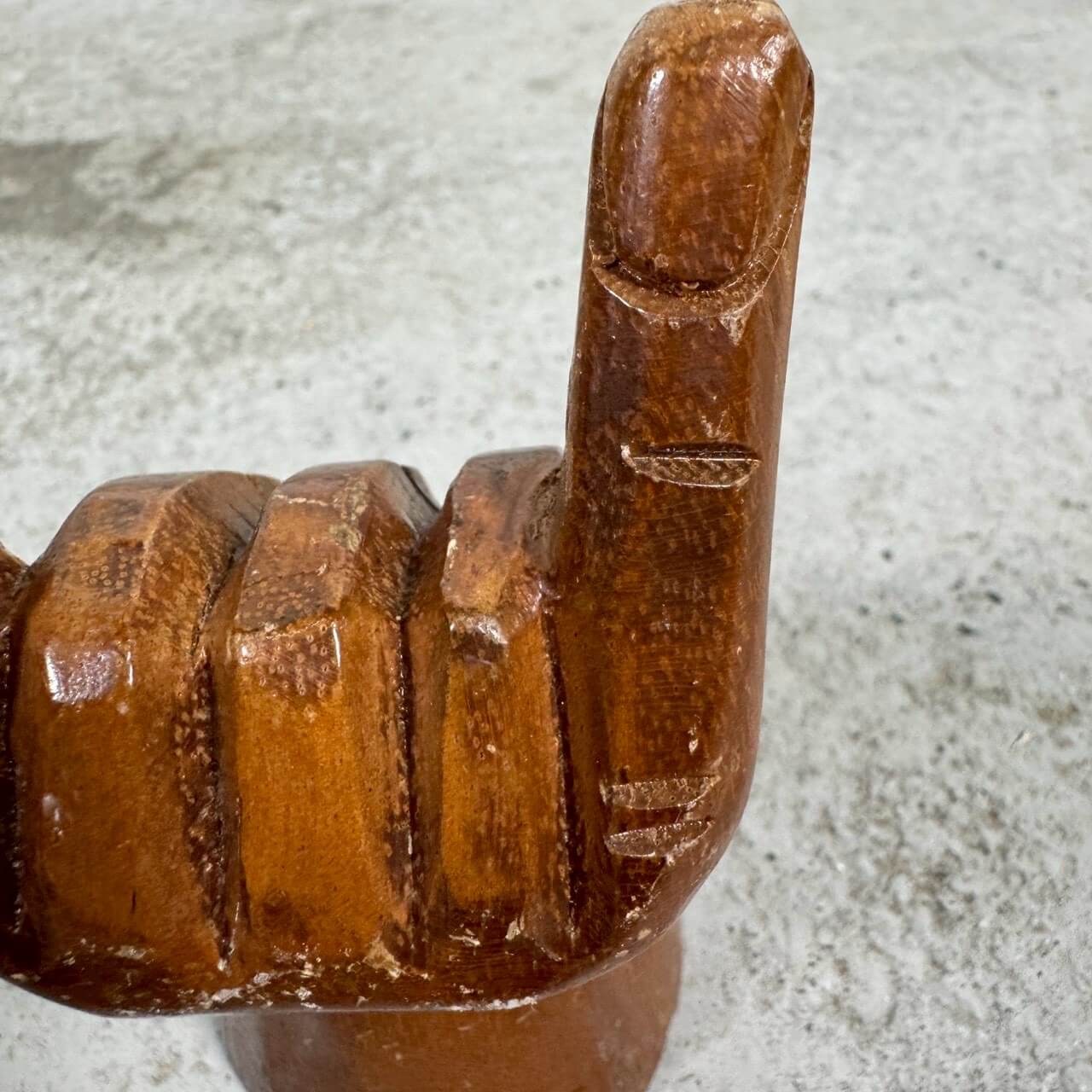 #2341【1960-70年代】ビンテージ ハワイ “SHAKA” ハンド オブジェ / HAWAII刻印 ウッドディスプレイ アメリカ