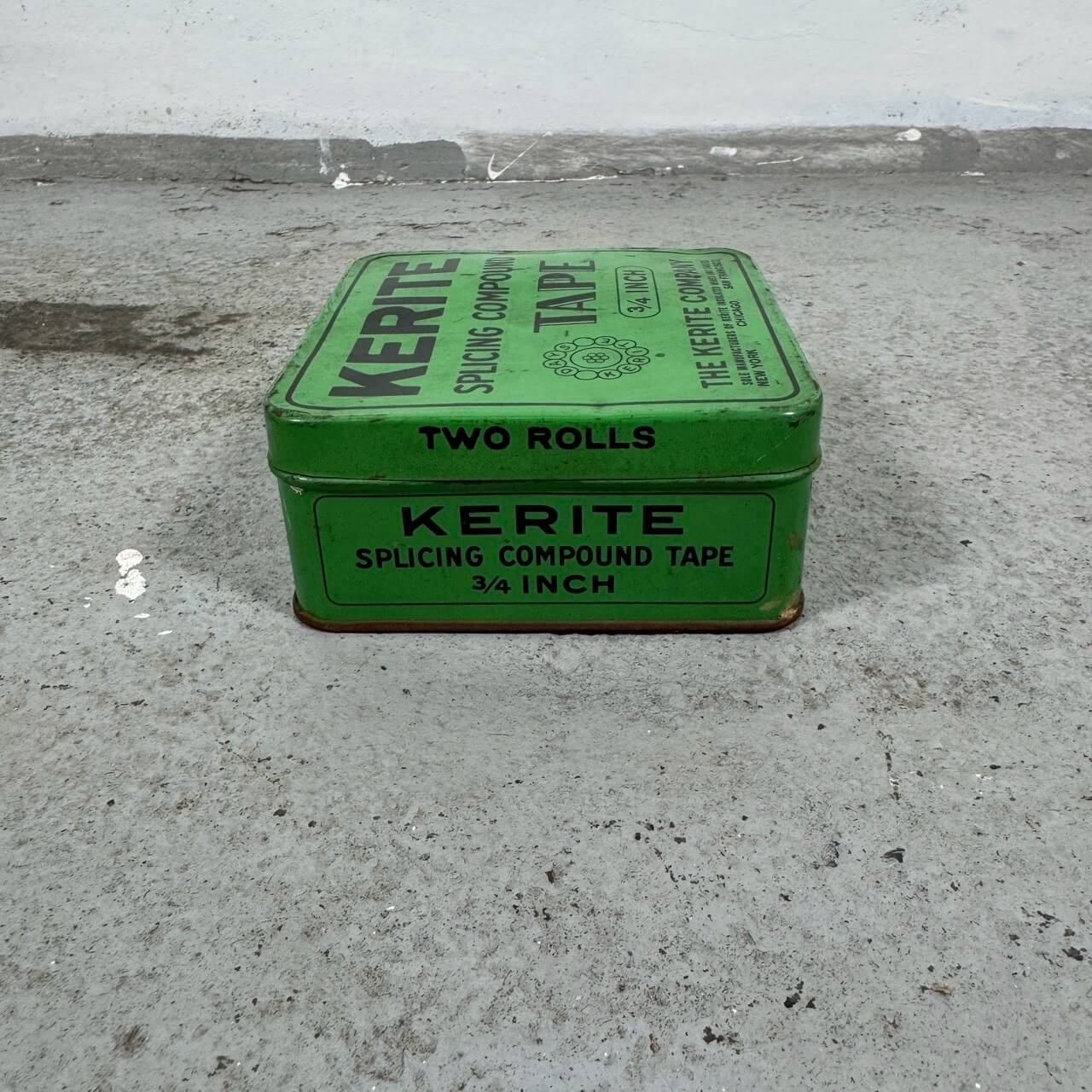 #2215【1950-60年代】ビンテージ KERITE スプライシングテープ メタル缶 アメリカ製 インダストリアル
