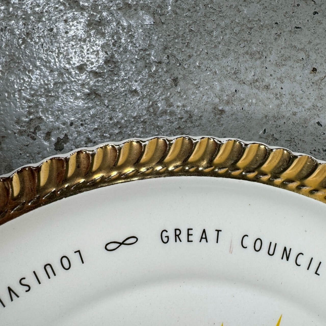 #2363【1962年製】ビンテージ 100周年記念プレート “Improved Order of Red Men” / ケンタッキー州 ルイビル大会 アメリカ