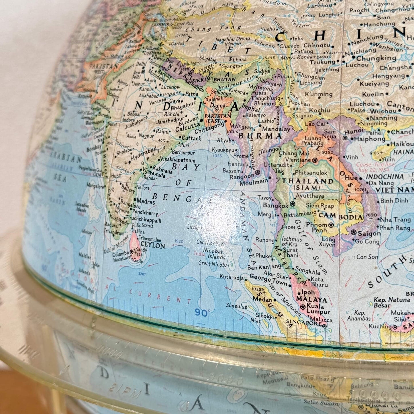 #1545【1961年】ビンテージ National Geographic 地球儀 ディスプレイ アメリカ