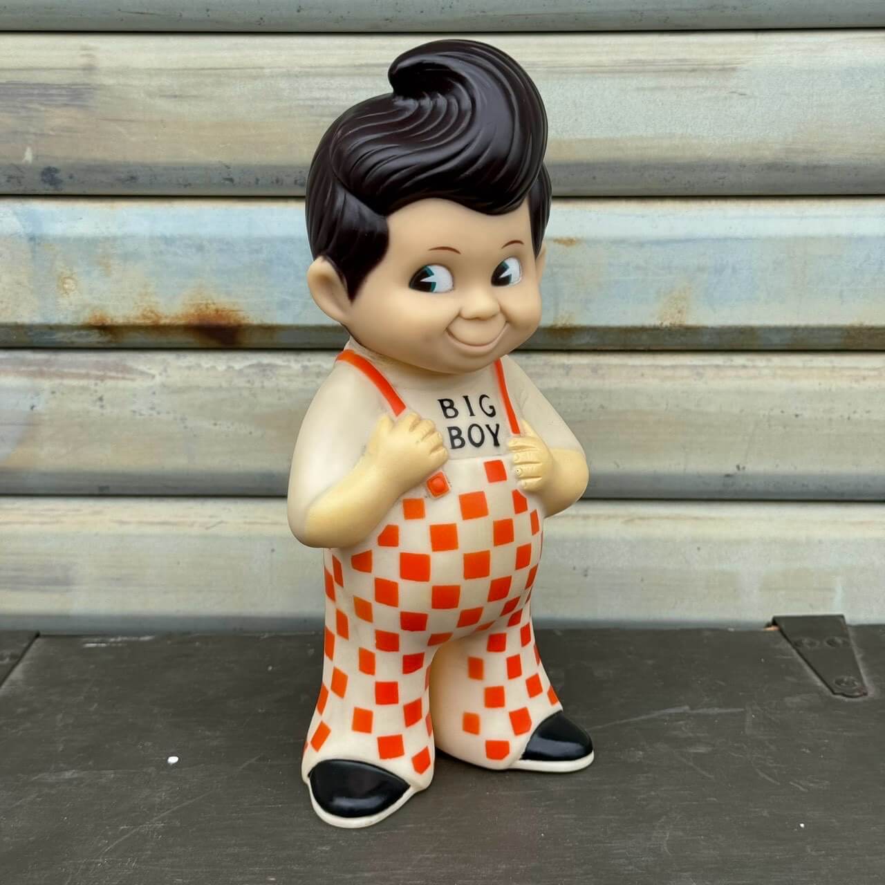 ビンテージ*1973年製 ビッグボーイ貯金箱　Big Boy 二体アメリカン雑貨 1973年】ビンテージ BIG BOY（ビッグボーイ） 貯金箱 ソフビ
