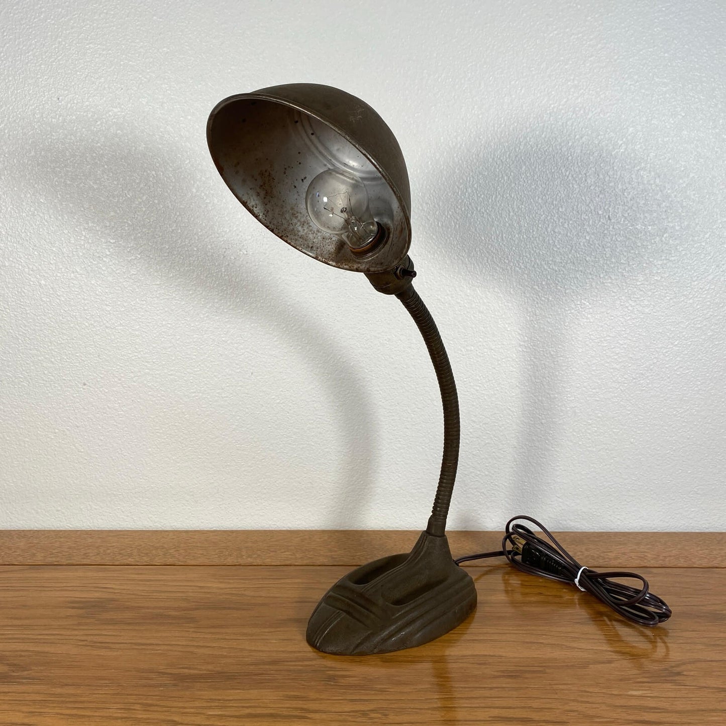 #593【1930-40年代】ビンテージ デスクランプ / 照明 インダストリアル アメリカ