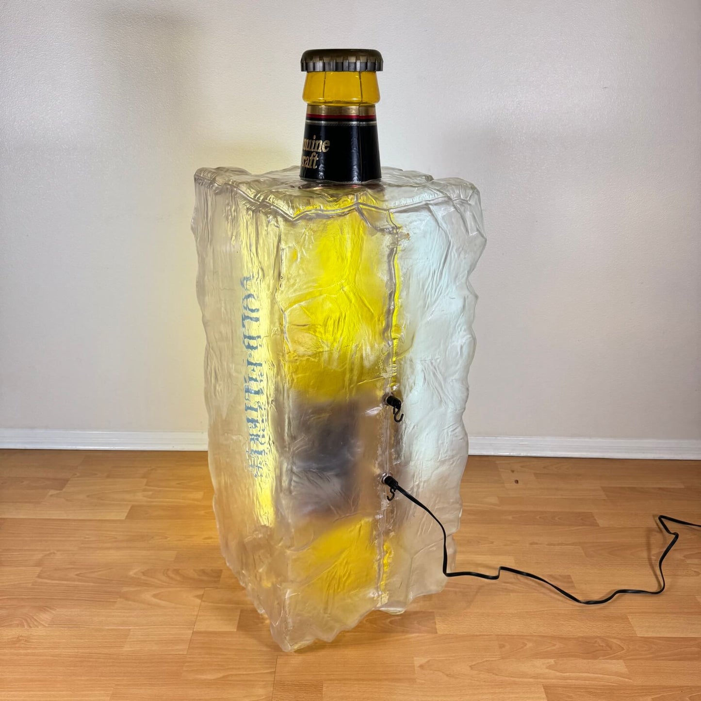 #1557【1980-90年代】ビンテージ Miller Genuine Draft（ミラー） ビールライト / アイスボトル型 プールランプ アメリカ