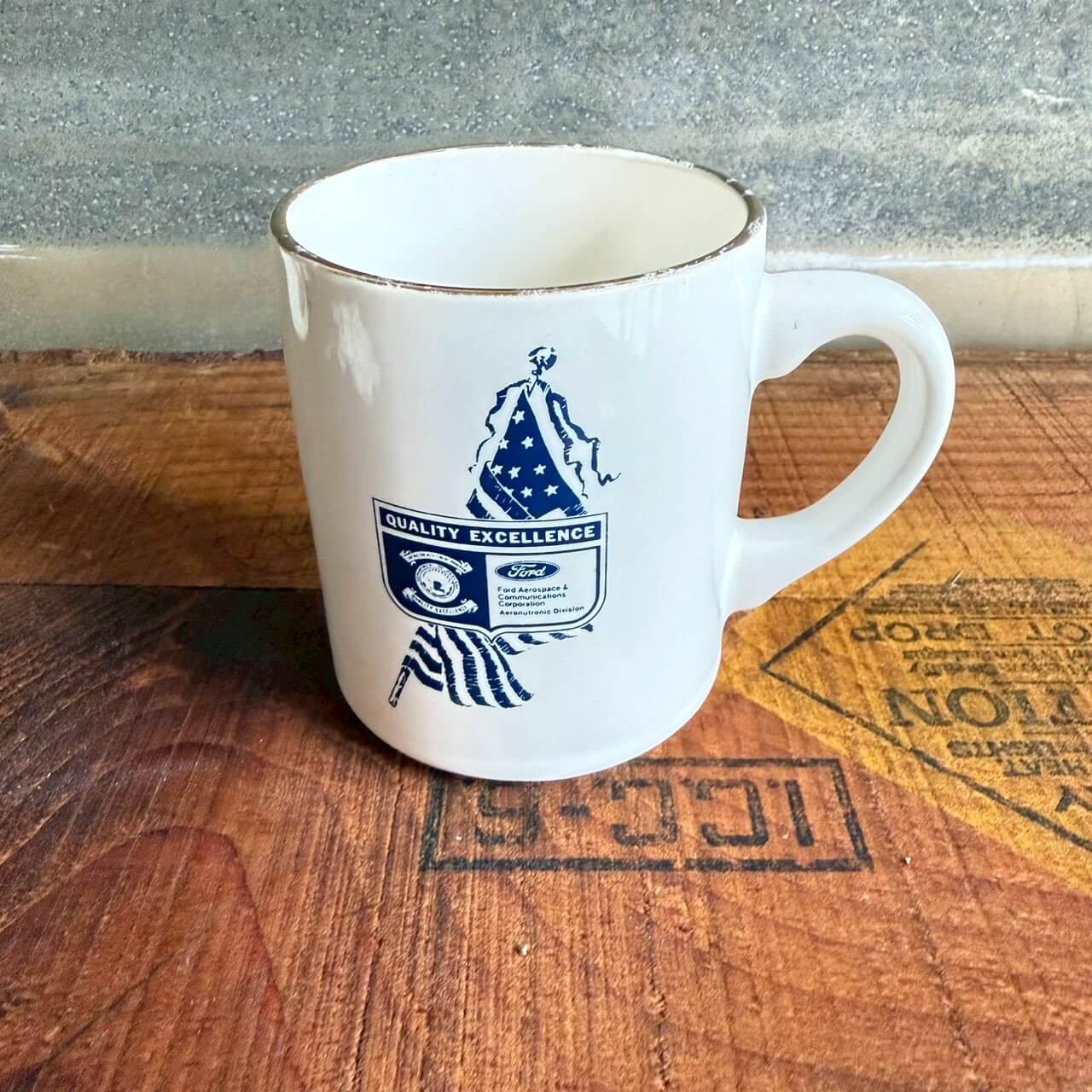 【1970〜80年代】ビンテージ マグカップ アメリカン雑貨 店舗什器 フォード ガレージ #1576