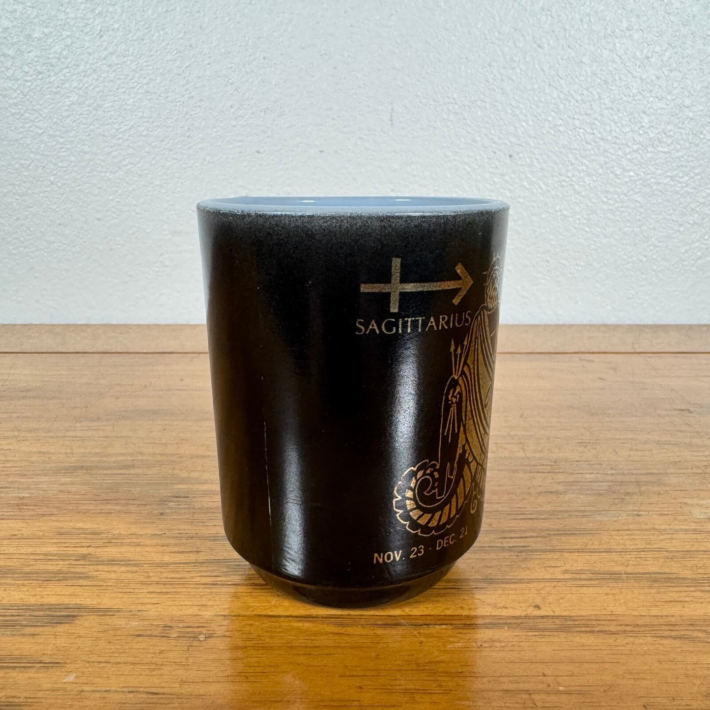 #1801【1970-80年代】ビンテージ Fire-King（ファイヤーキング） 射手座マグ / サジタリウス マグカップ コーヒーカップ アメリカ