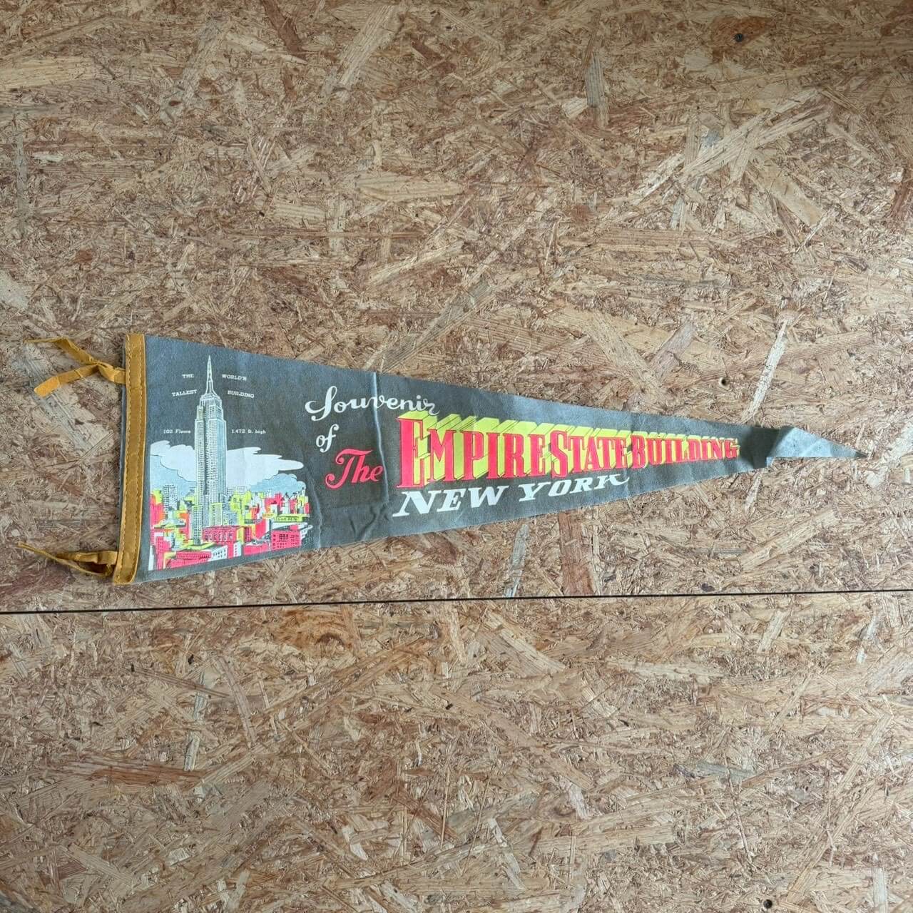 【1960-70年代】ビンテージ ペナント アメリカン雑貨 店舗什器 ニューヨーク ウォールデコ #2547