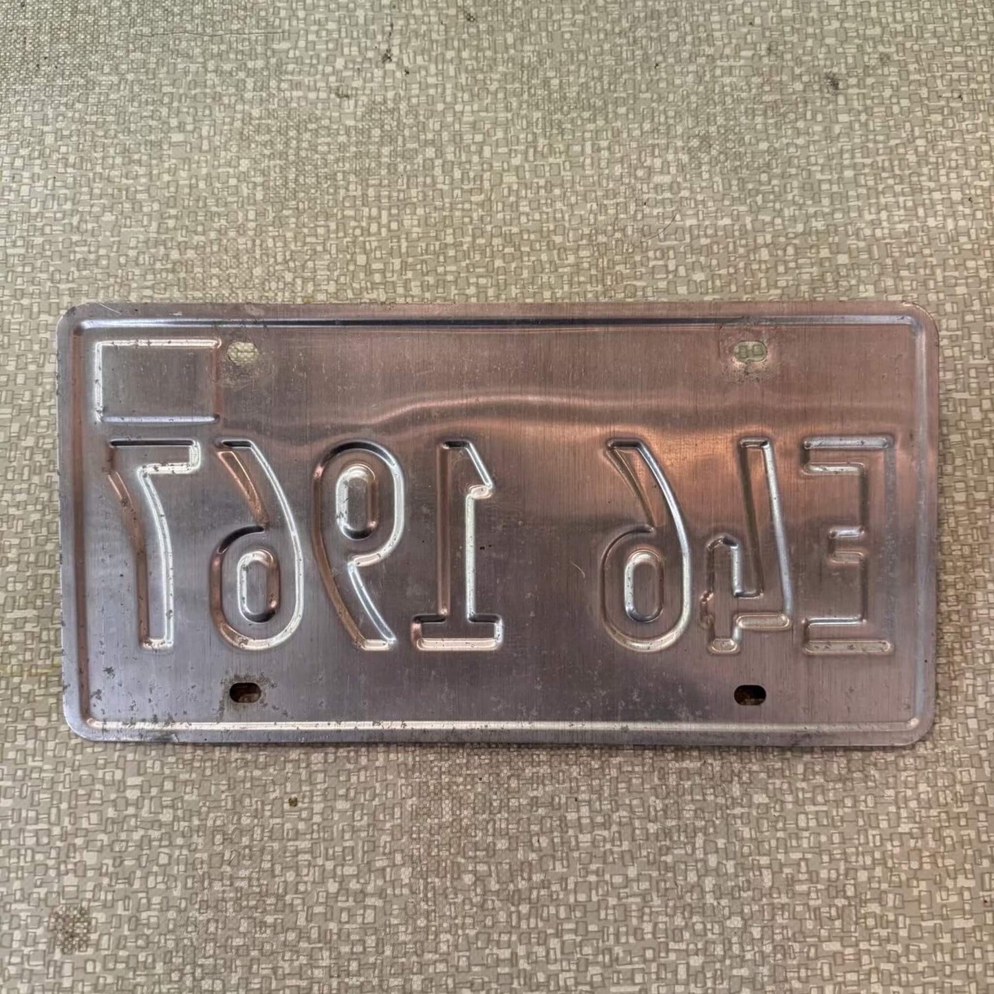 #424-8 【2001年】ナンバープレート / ライセンスプレート 看板 ウォールデコ イリノイ州 アメリカ