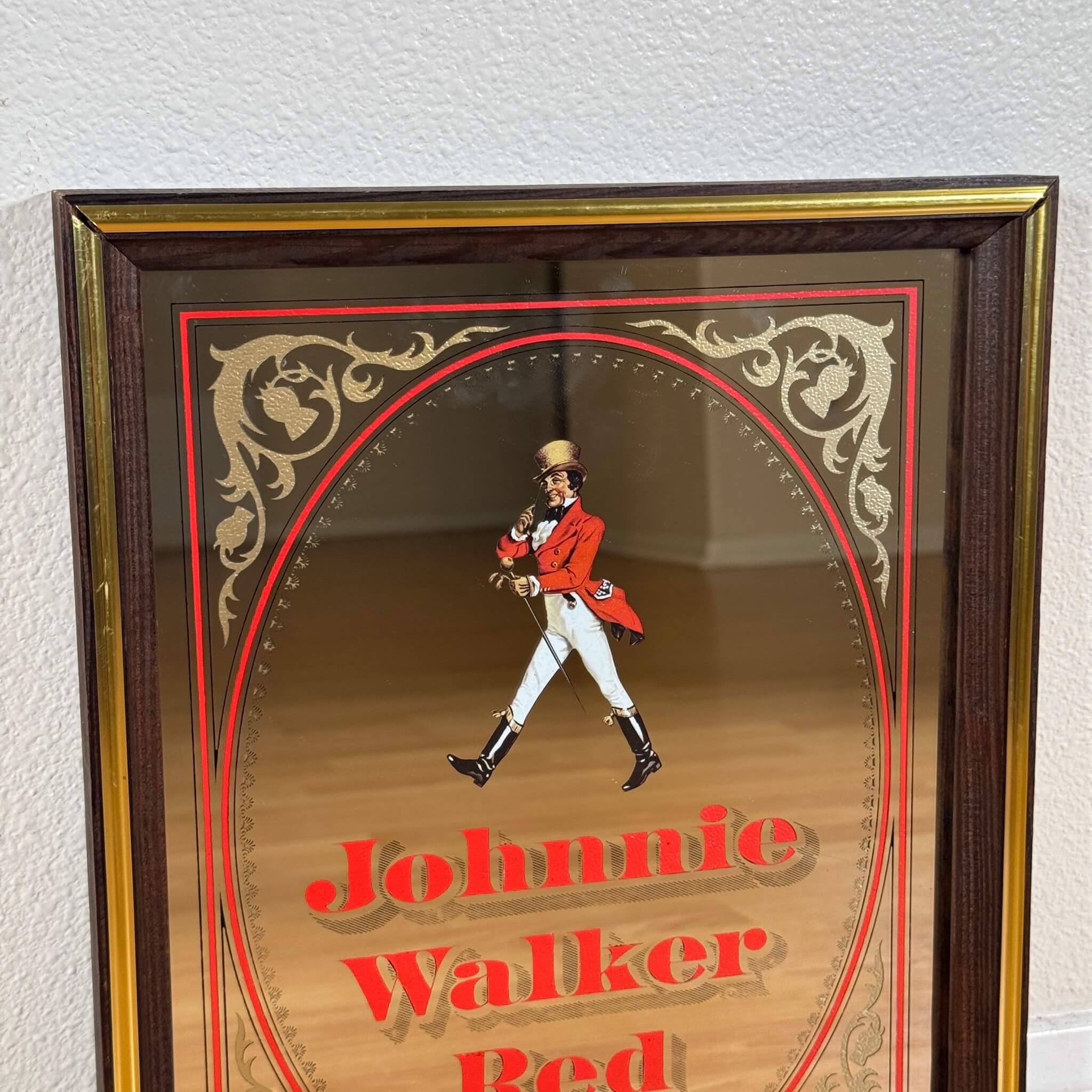 1884【1980年代】ビンテージ Johnnie Walker Red パブミラー