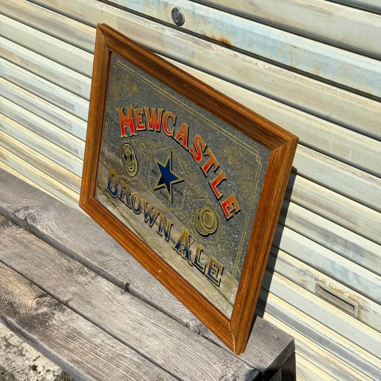 【1980年代】ビンテージ 看板 アメリカン雑貨 店舗什器 ニューカッスル パブミラー 壁掛け #2842